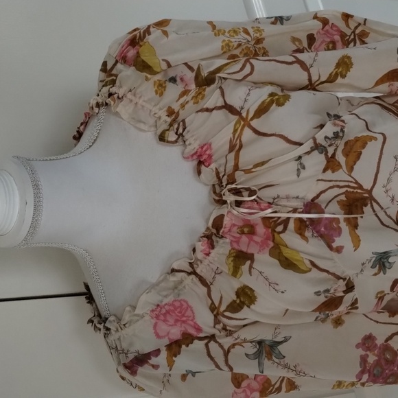 Telluride clothing Co. Women's medium cream floral blouse elbow sleeve - Picture 2 of 11